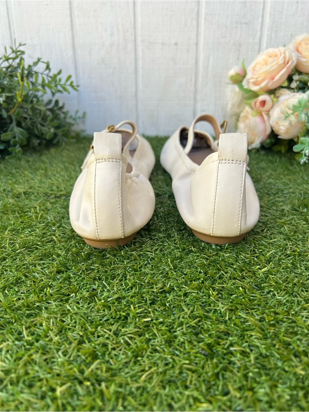Cole Haan Graclyn Mary Jane Ballet Flat women size 11 ivory, like new